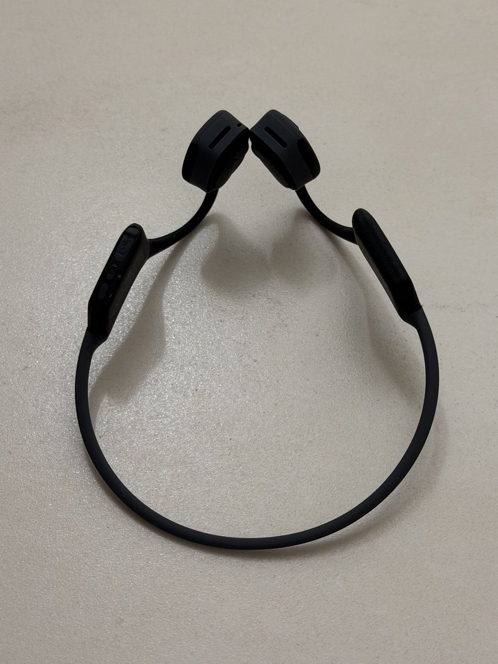 Shokz Cuffie: SHOKS Air Bone Conduction Headset (AS650) – Usato da Glarus venduto da walkerit 1