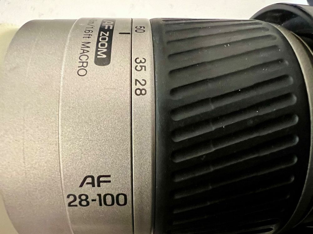 Minolta Fotocamera: MINOLTA Dynax 4 - Deux objectifs + accessoires – Usato da Mont-sur-Lausanne venduto da vmi_ym5l 2