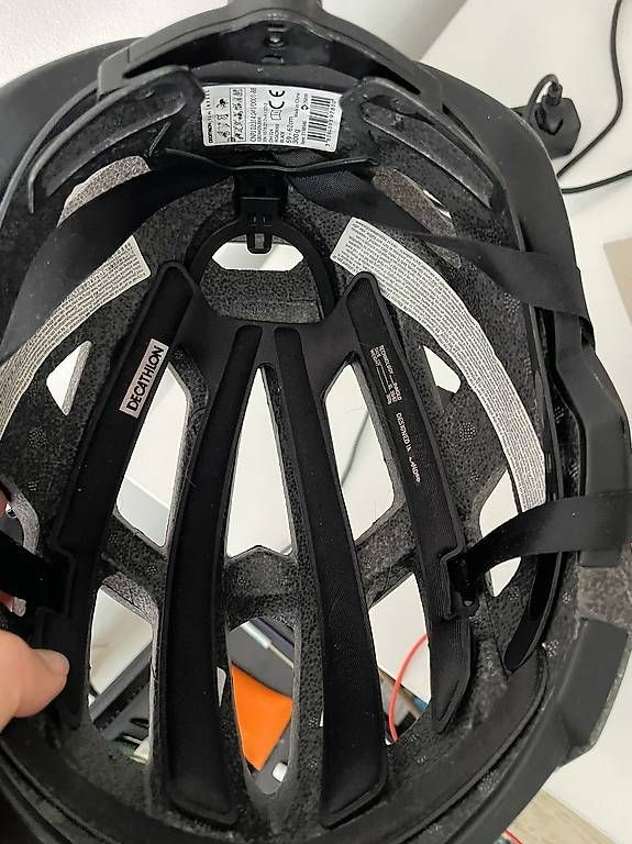 Van Rysel Caschi: casque van rysel XL – Usato da Bussigny venduto da ked_t8pb