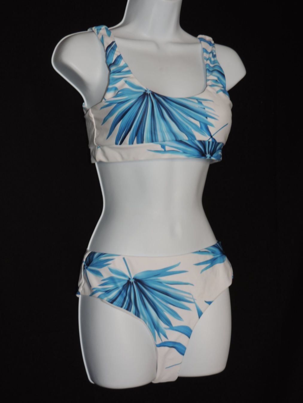 Costumi da bagno & Bikini: maillot de bains bleu blanc tropical – Usato da Genève venduto da Axelle333 5