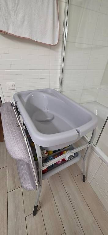 Fasciatoi & Accessori: Babywanne mit Wickeltisch – Usato da Ebmatingen venduto da luk_zy6t 1