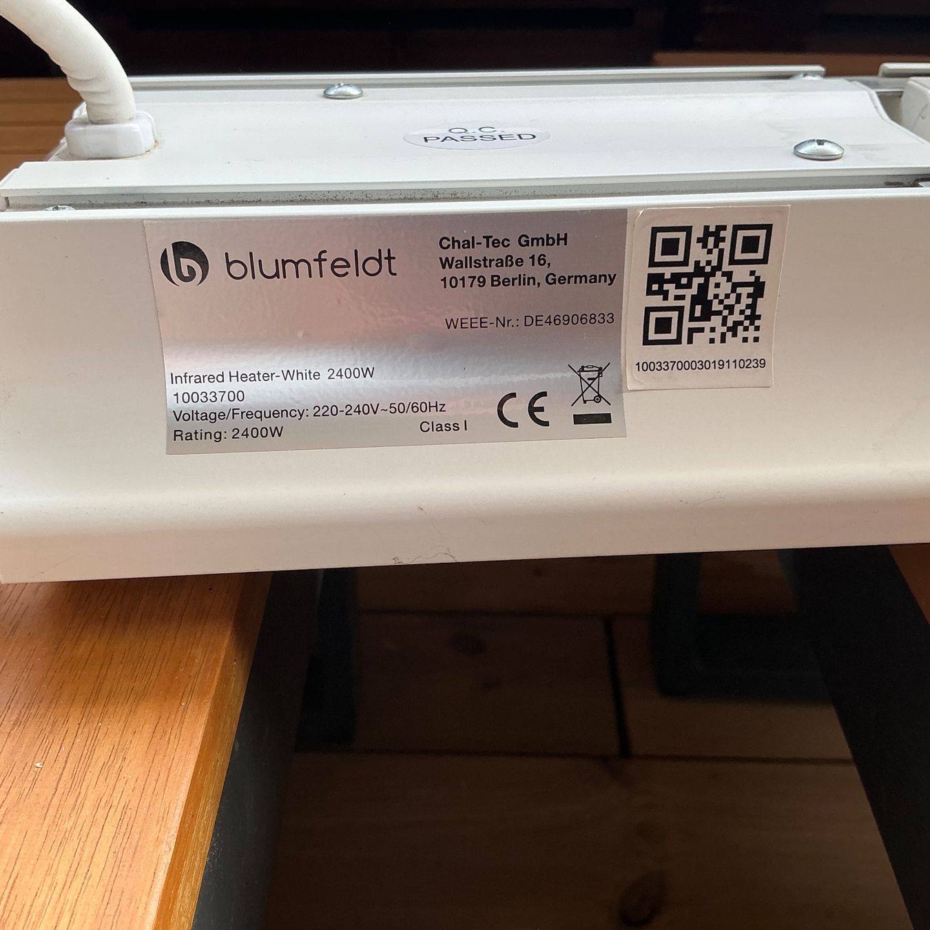 Radiateurs: Infrarotstrahler verdeckt. Für Balkon oder Terrass. – D'occasion à Kloten par Multipod 4