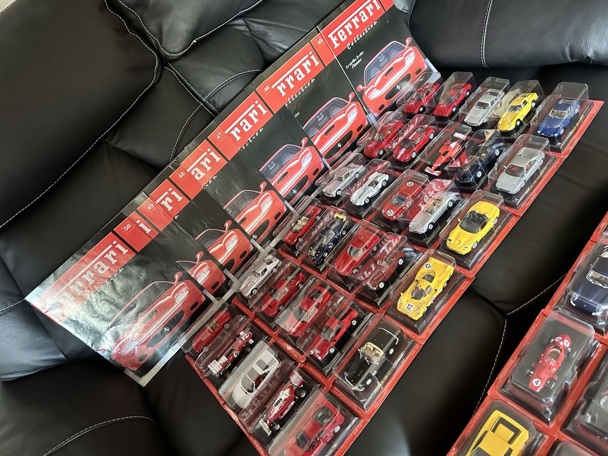 Ferrari Modellautos: Collection Fabbri de 50 FERRARI – Neu und originalverpackt aus Ecublens VD von acbox2000 4