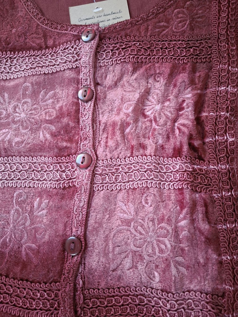 Boom Baba Camicette: Boom Baba Samt Bluse Viscose bestickt, rot-rosa ca. S, M – Nuovo (secondo la descrizione) da Klingnau venduto da vollmond36 5