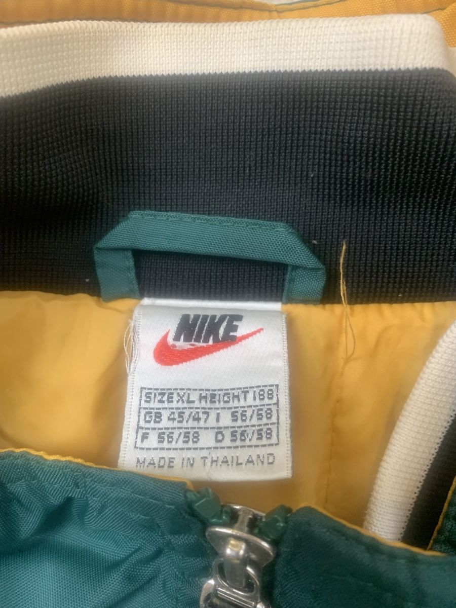 Nike Giacche: Nike Winterjacke, Herren, Grösse XL – Usato da Münchenstein venduto da Alpinevintage 1