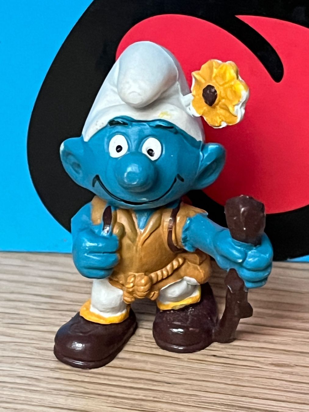 Schleich Statuette: Schlumpf Wanderer, braune Variante – Usato da Lyss venduto da Duckszone