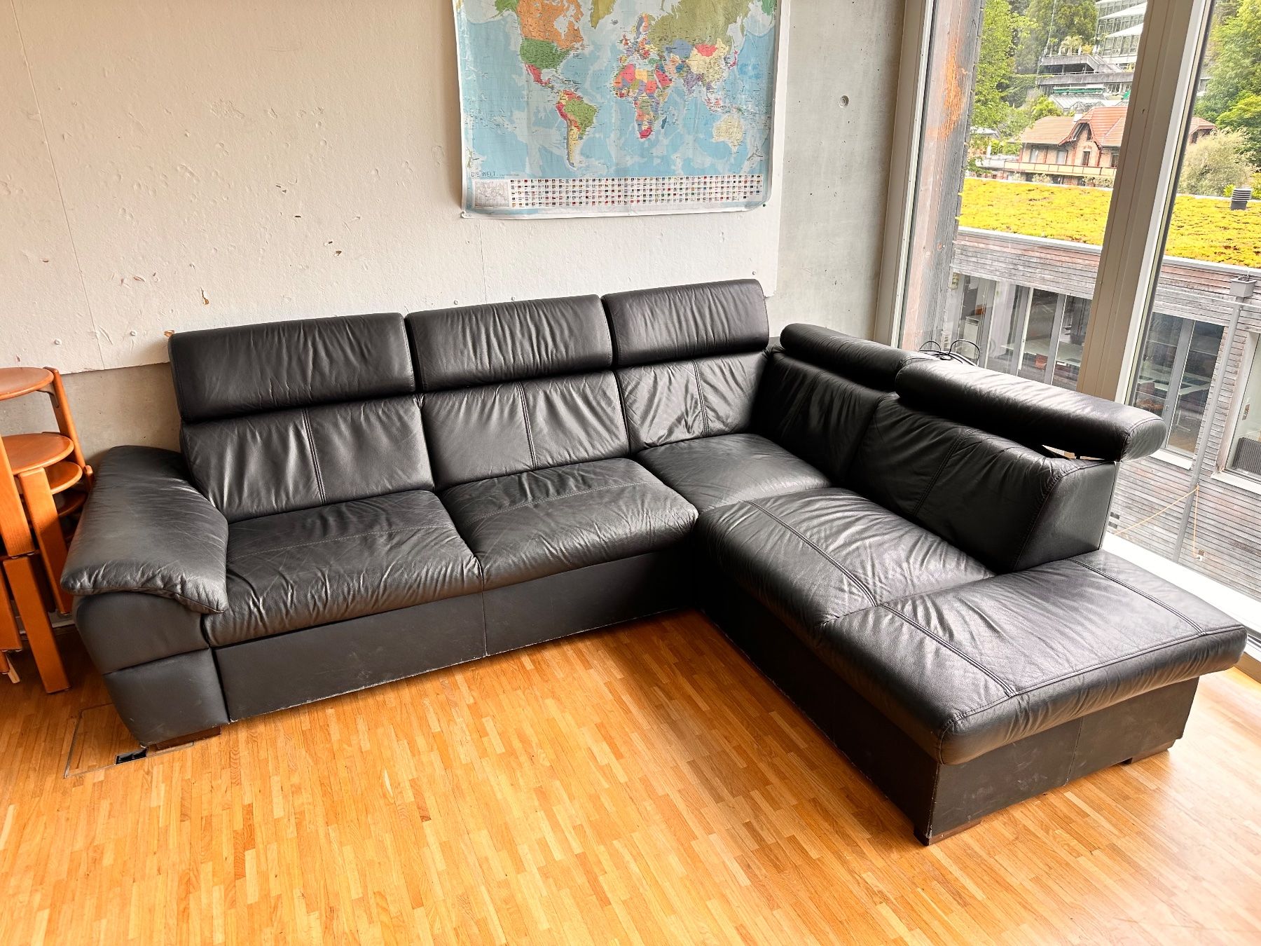 Sofas: Leder Ecksofa, gebraucht – Gebraucht aus Bern von johnny_left