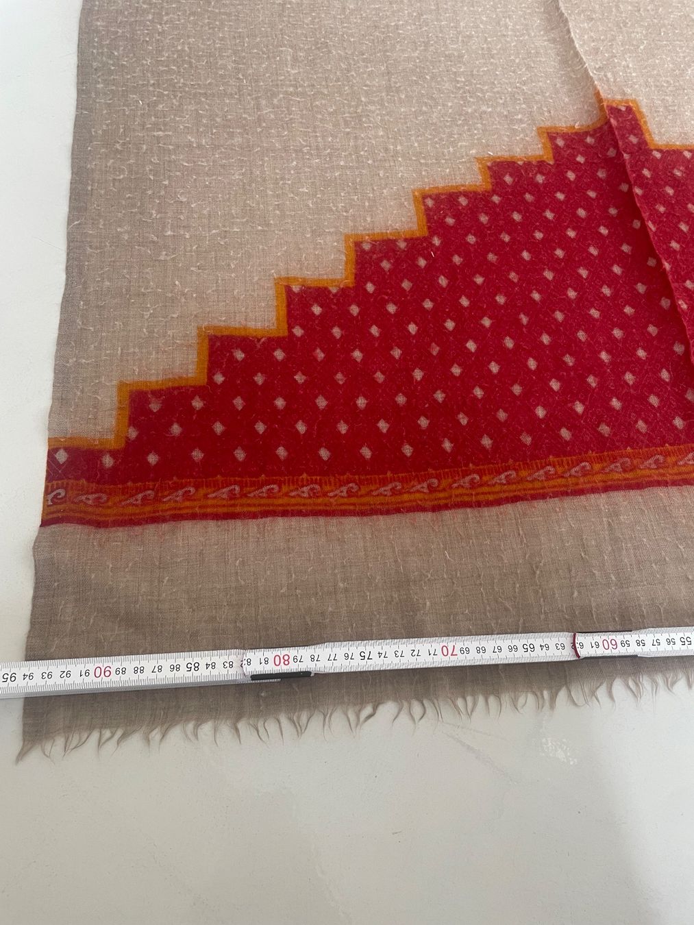 Foulard & Sciarpe: Sciarpa pregiata in seta e lana 200 cm x 95 – Usato da Minusio venduto da Pink222 6
