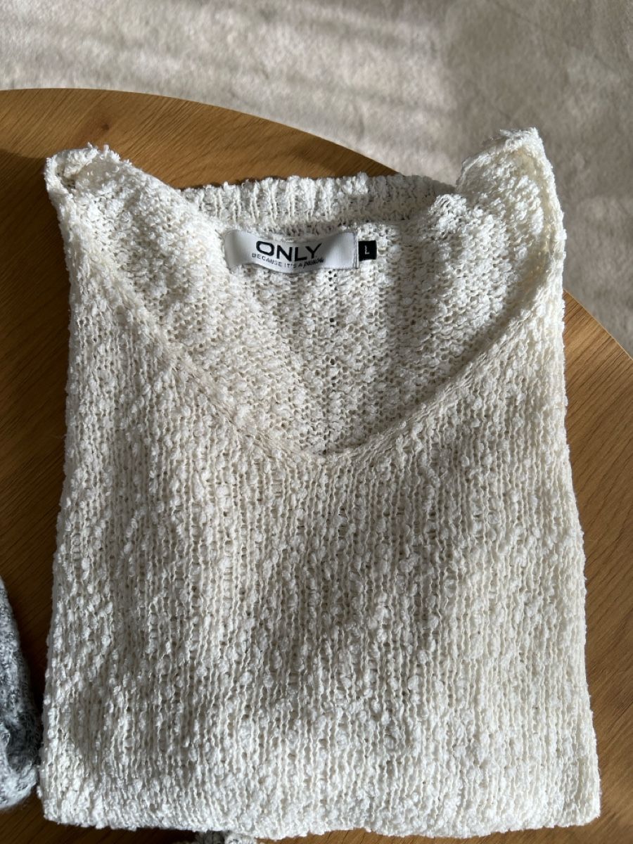 Pullover & Sweatshirts: 3 Pullover Gr.36 – Gebraucht aus Schübelbach von 18sunshine 2