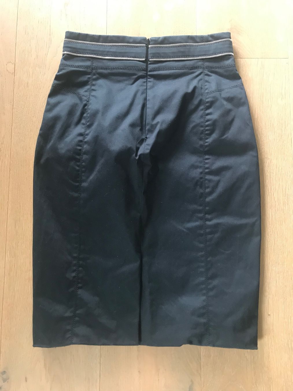 Bally Gonne: Jupe Bally Gr. 36 Made in Italy – Usato da Affoltern am Albis venduto da variablend 2