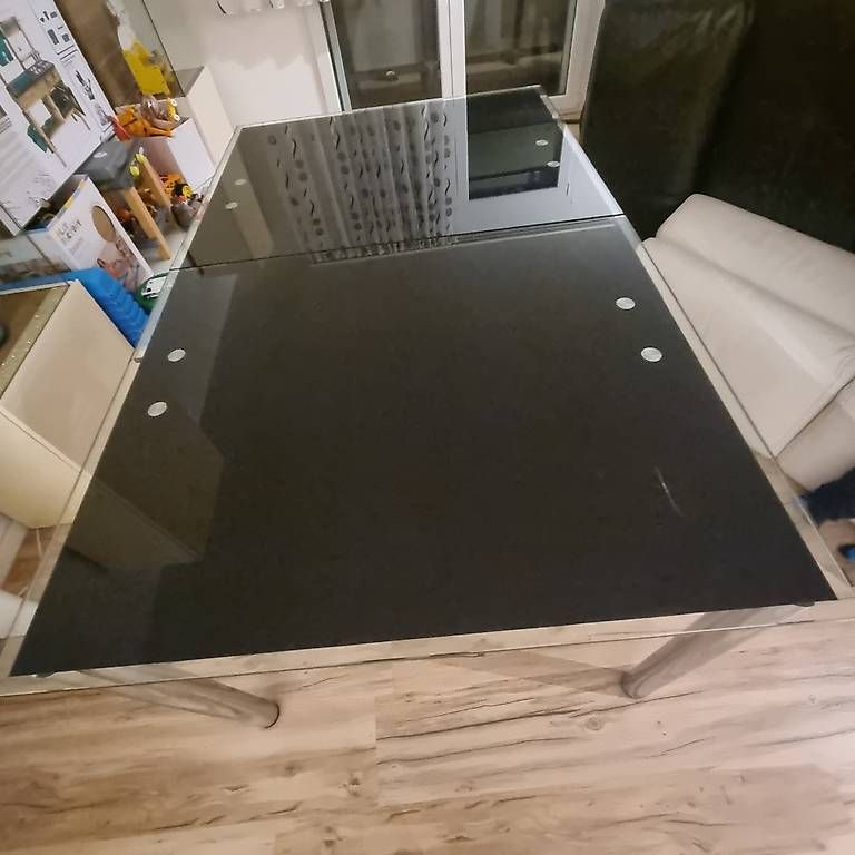 Tavoli: Glas Esstisch schwarz – Usato da Oftringen venduto da cingerella 1