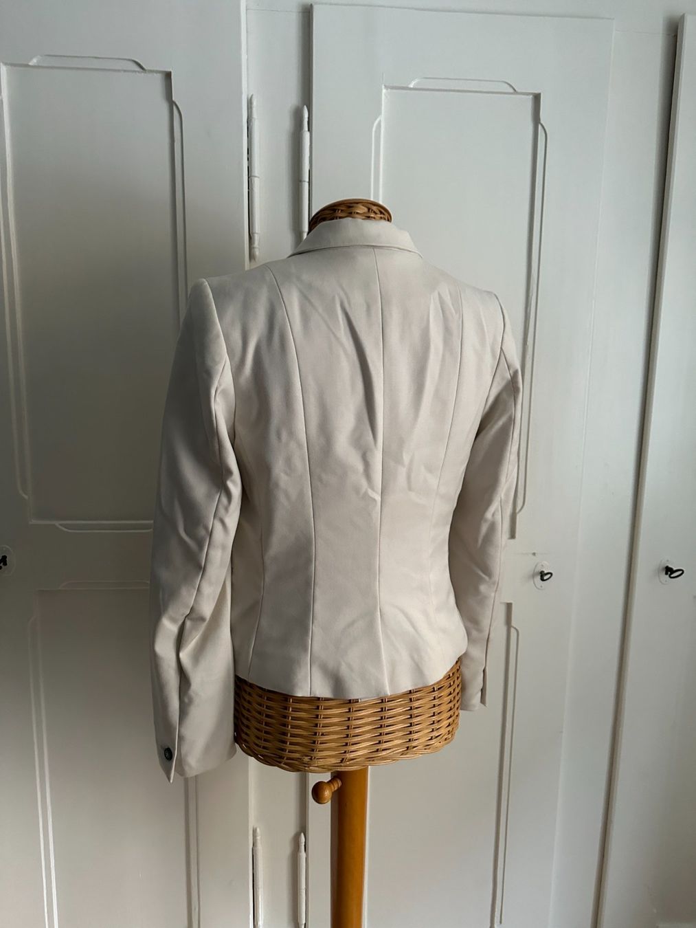 H&M Vestes: Blazer crème elegant - 36 – D'occasion à Zürich par Diazaio 2