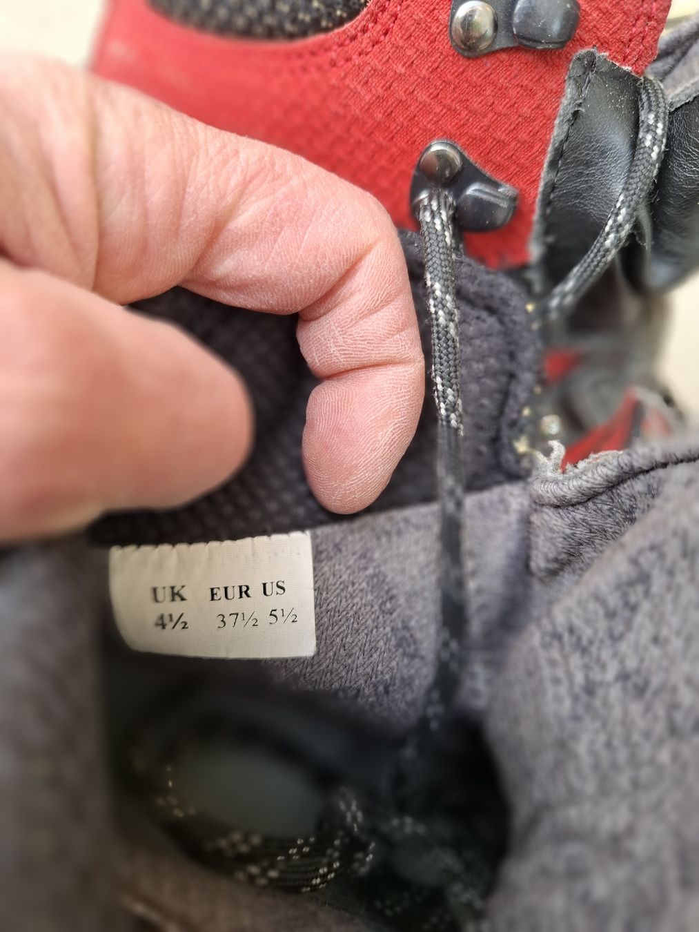 Scarpe da uomo: Rote SALTIC Bergstiefel Wanderschuhe Grösse 37.5  – Usato da Dörflingen venduto da Sander 8