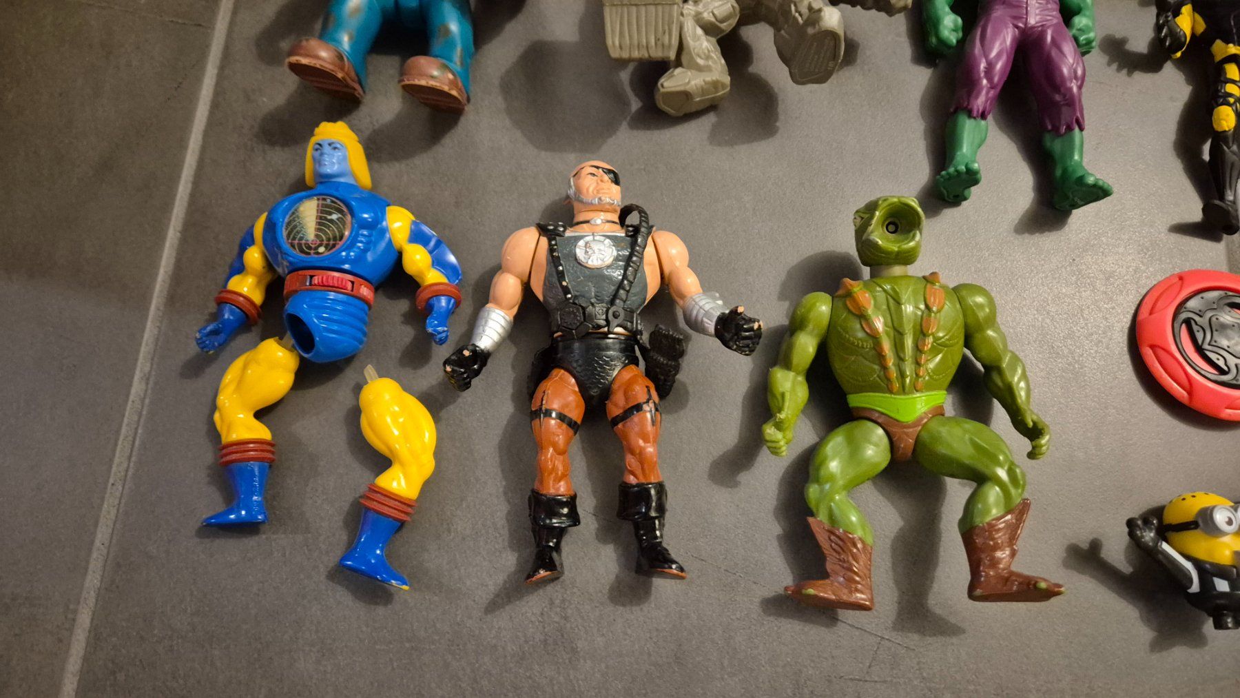 Giocattoli: 16 figurines, Marvel, Comics, Maître de l'univers, etc – Usato da Daillens venduto da zaporogue 6