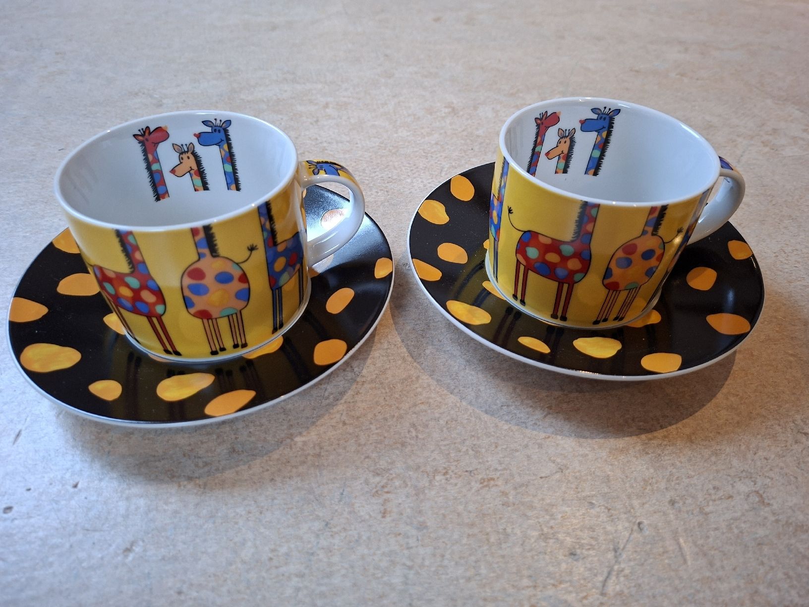 Geschirrsets: Multiple Choice Kaffeetassen Set Giraffen Design 4-teilig – Gebraucht aus Klingnau von vollmond36 2