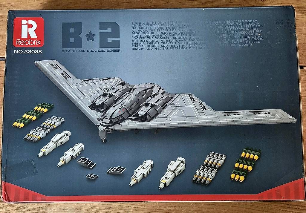 Giocattoli: REOBRIX NR.33038 B2 BOMBER  – Usato da Flumenthal venduto da SilvanSchmutz 1