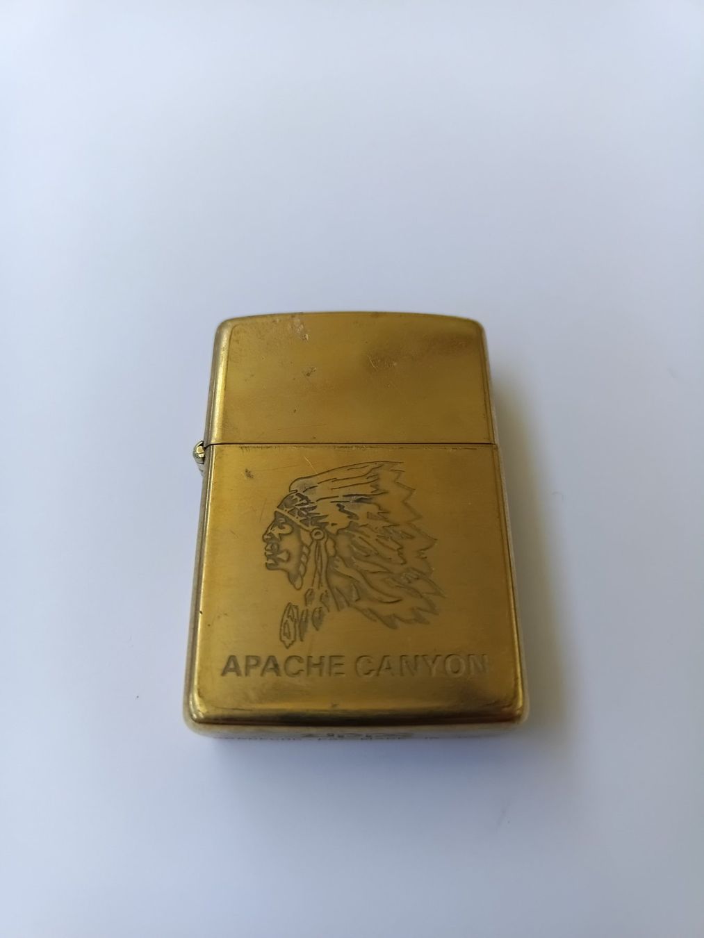 Zippo Feuerzeuge: ZIPPO Feuerzeug Messing Apache Canyon – Gebraucht aus Wängi von Ladys_First