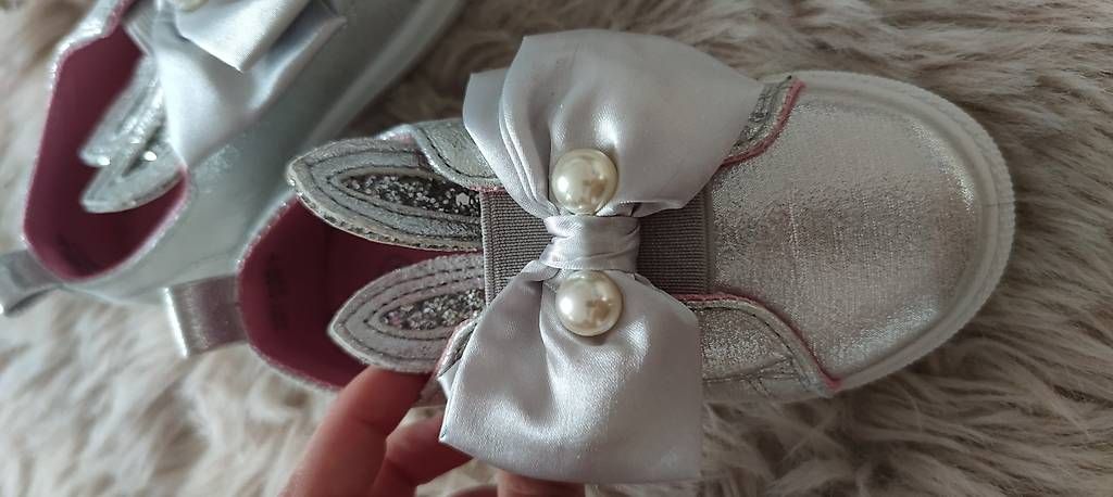 Scarpe per ragazze: Wunderschöne Mädchenschuhe - Grösse 25 – Nuovo e nell'imballaggio originale da Teufenthal AG venduto da Agnieszka93 3