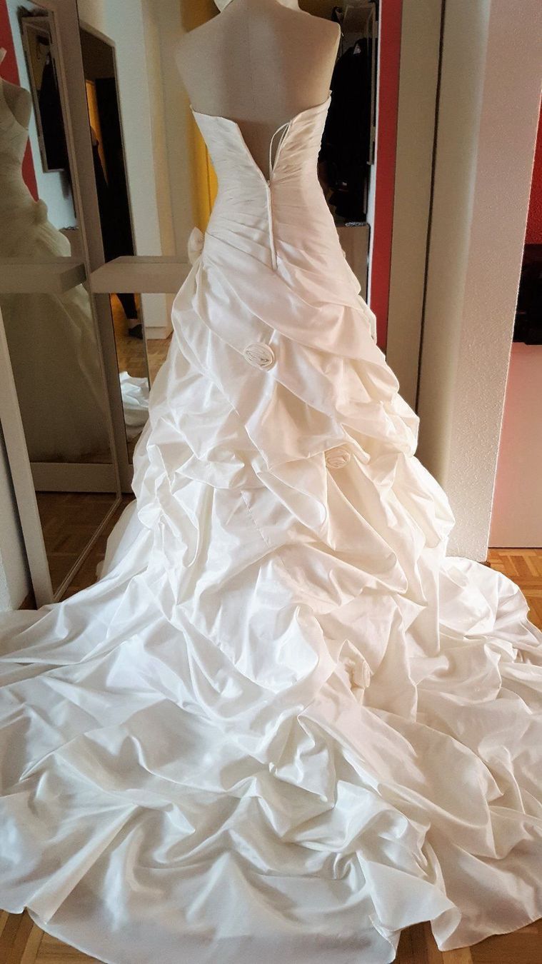 Kleider: Brautkleid Bellice Gr. 32/34, ivory – Neu (gemäss Beschreibung) aus turbenthal von lory300zx 1
