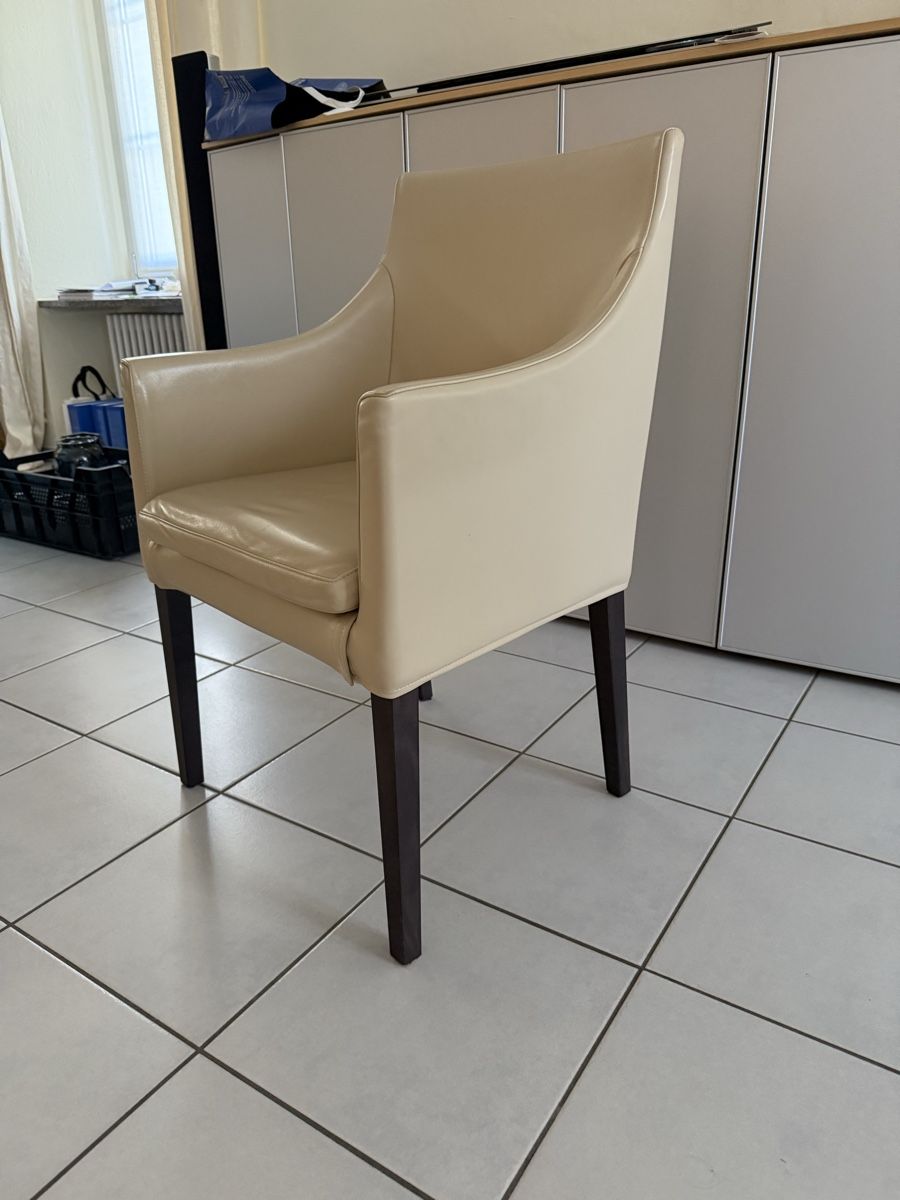 Flexform Stühle: 6 Lederstühle, Beige – Gebraucht aus Riken AG von fha_bzh8 5
