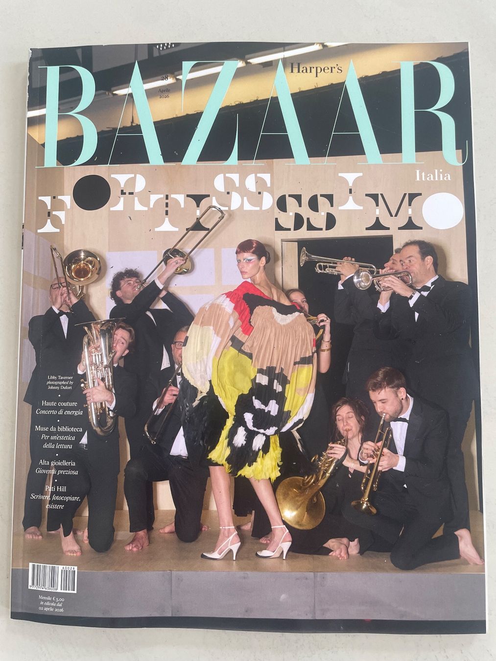 Riviste & Magazine: Harper's Bazaar Italia - Aprile 2026 – Usato da Minusio venduto da Pink222