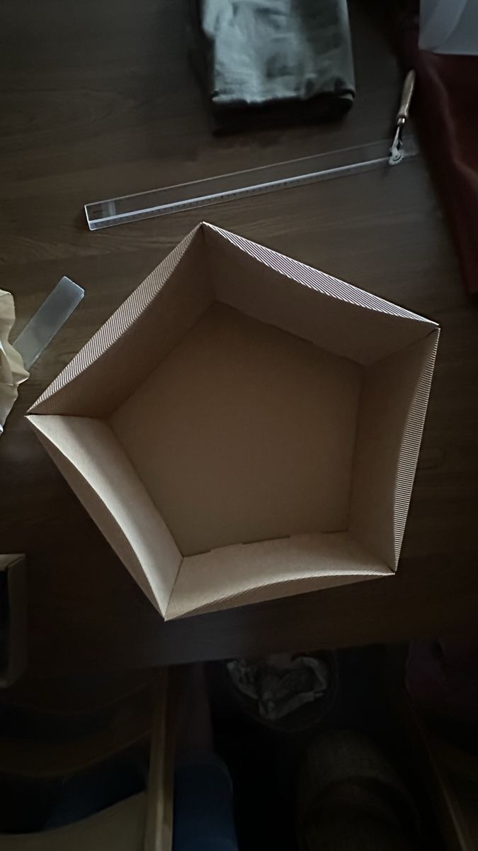Sonstiges für Haushalt & Wohnen: 12x Geschenkskörbe aus Karton - neu! – Neu und originalverpackt aus Mörschwil von sam_man