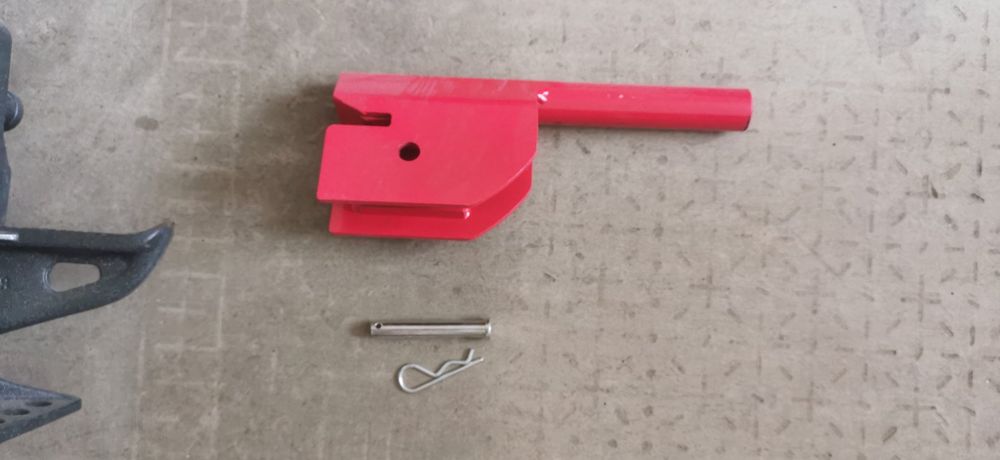 C&T Wagenheber-Basis & Griffhalter – Für Hi-Lift Wagenheber, Off-Road, Rot-schwarz, Verhindert Einsinken