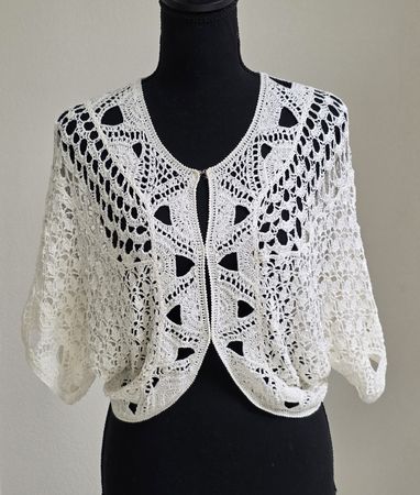 Gehäkelte Bolero-Jacke Weiss Gr.M 