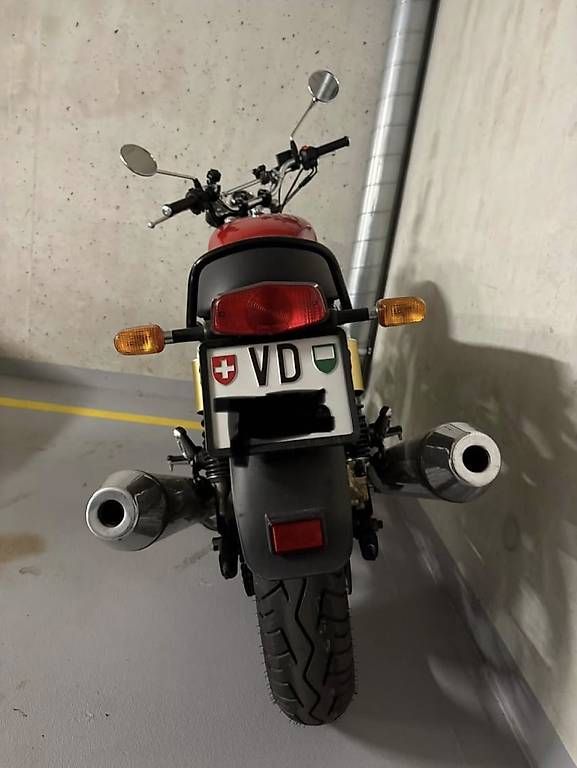Royal Enfield Strasse: Interceptor 650 - Royal Enfield – Gebraucht aus Nyon von cor_dsb7 1