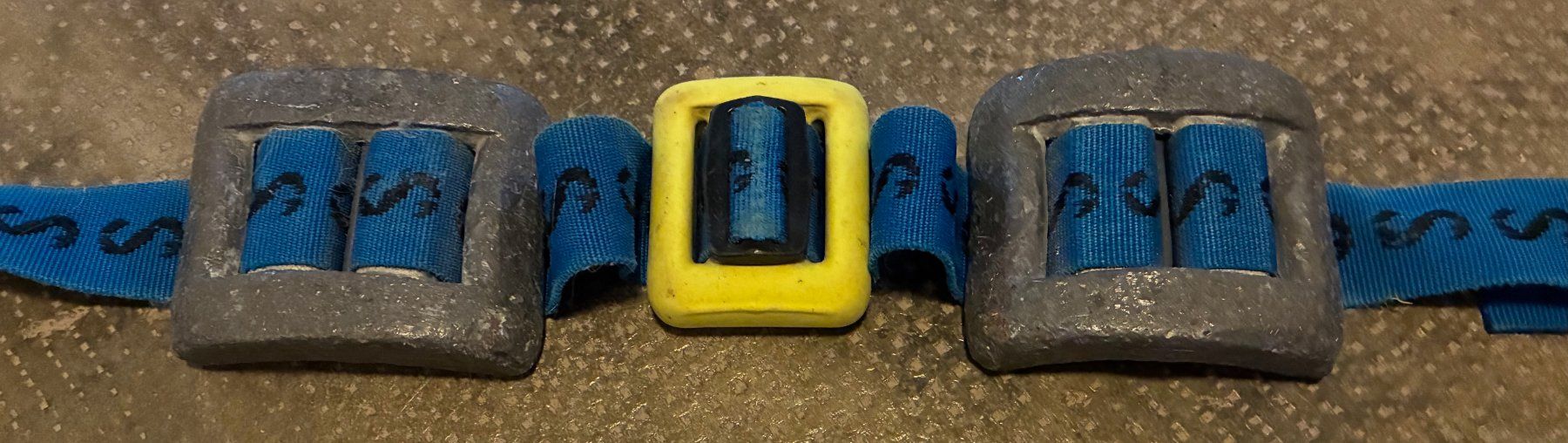 Fibbie per cinture: ceinture de plomb plongée – Usato da Moutier venduto da Lebaladin63 1