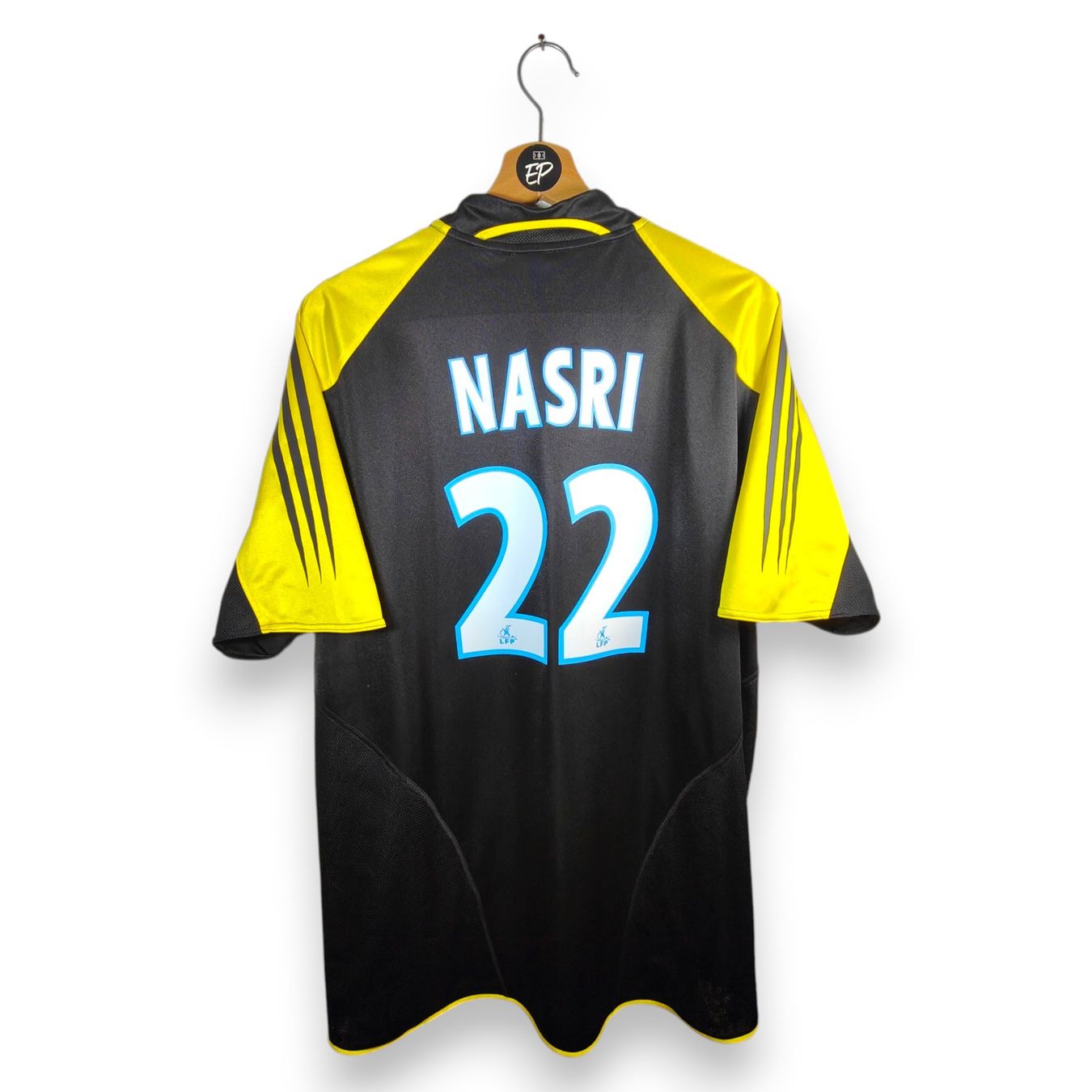Adidas Leibchen & Hosen: Original 2004-05 Marseille Third Trikot Nasri – Gebraucht aus Martigny von eternalpitch