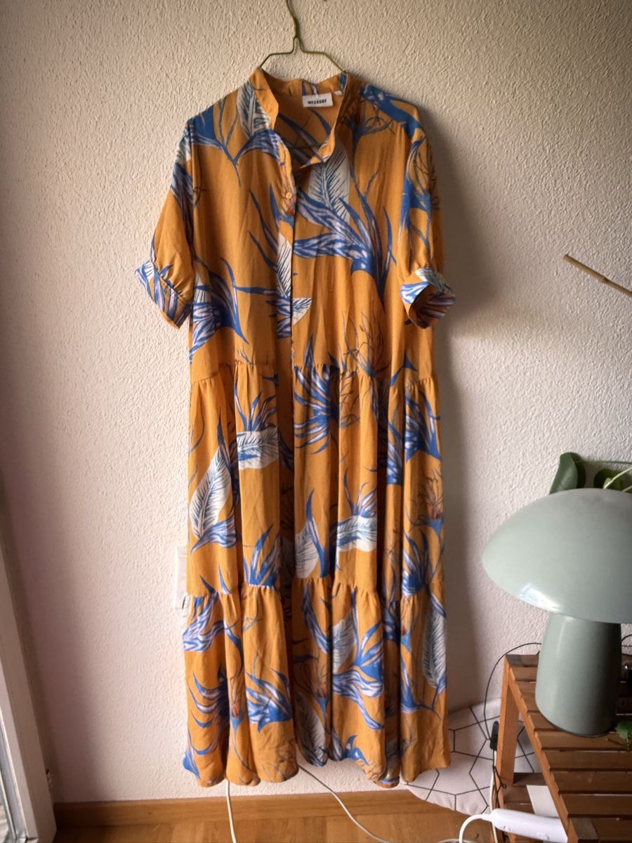 Weekday Vestiti: Weekday Maxikleid S oversized look – Usato da Bergdietikon venduto da maz_rwm2