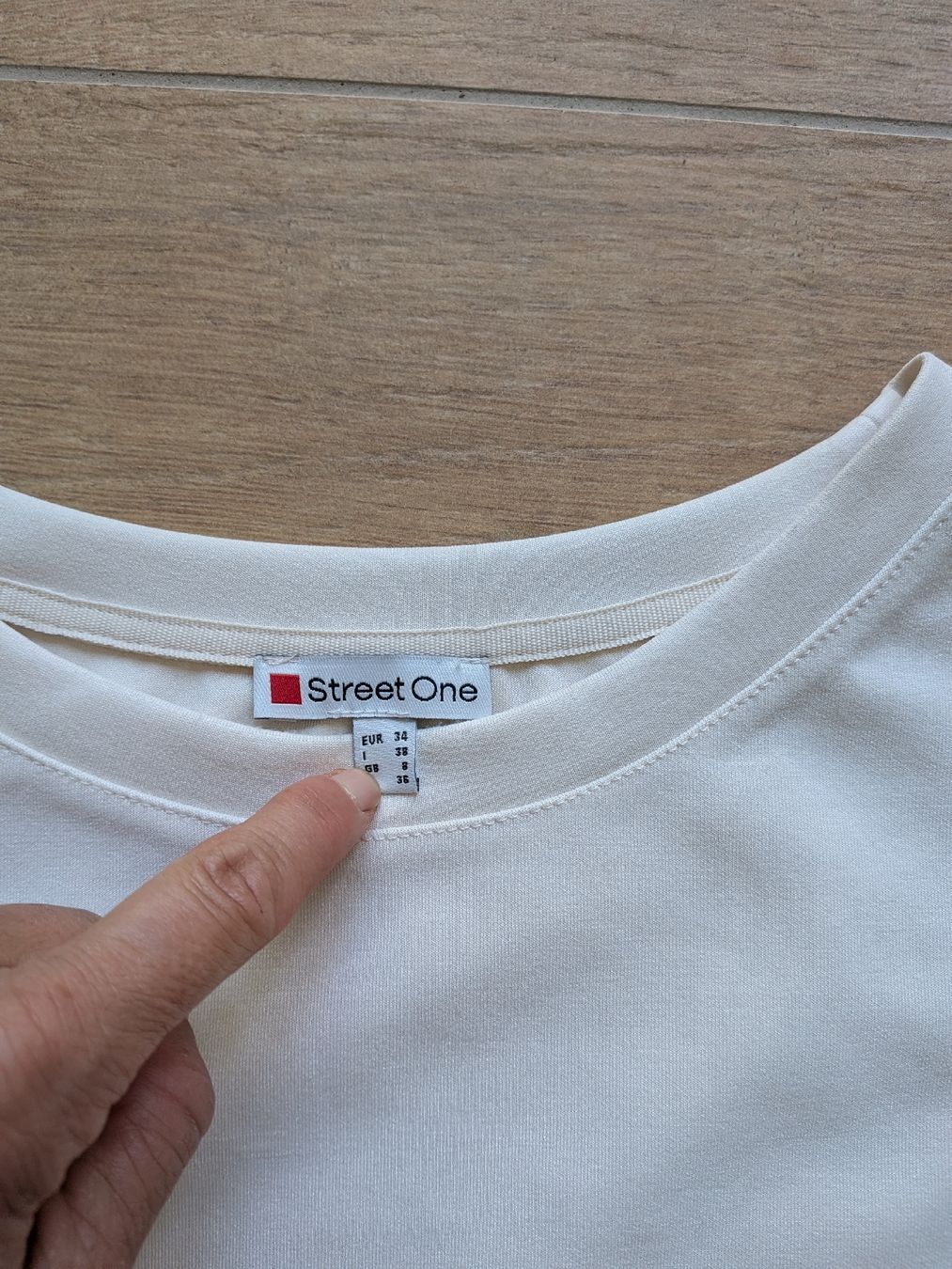 T-Shirts: Street One T-Shirt Grösse 34 – Neu (gemäss Beschreibung) aus Eschenbach SG von SanFranciscoCalifornia 1