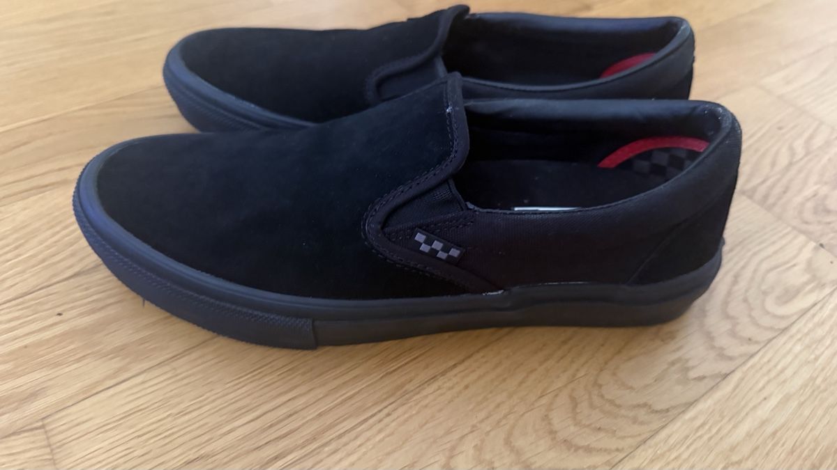 Vans Herrenschuhe: Vans Slip-On Grösse 43 – Gebraucht aus Niederbipp von helvetikuu