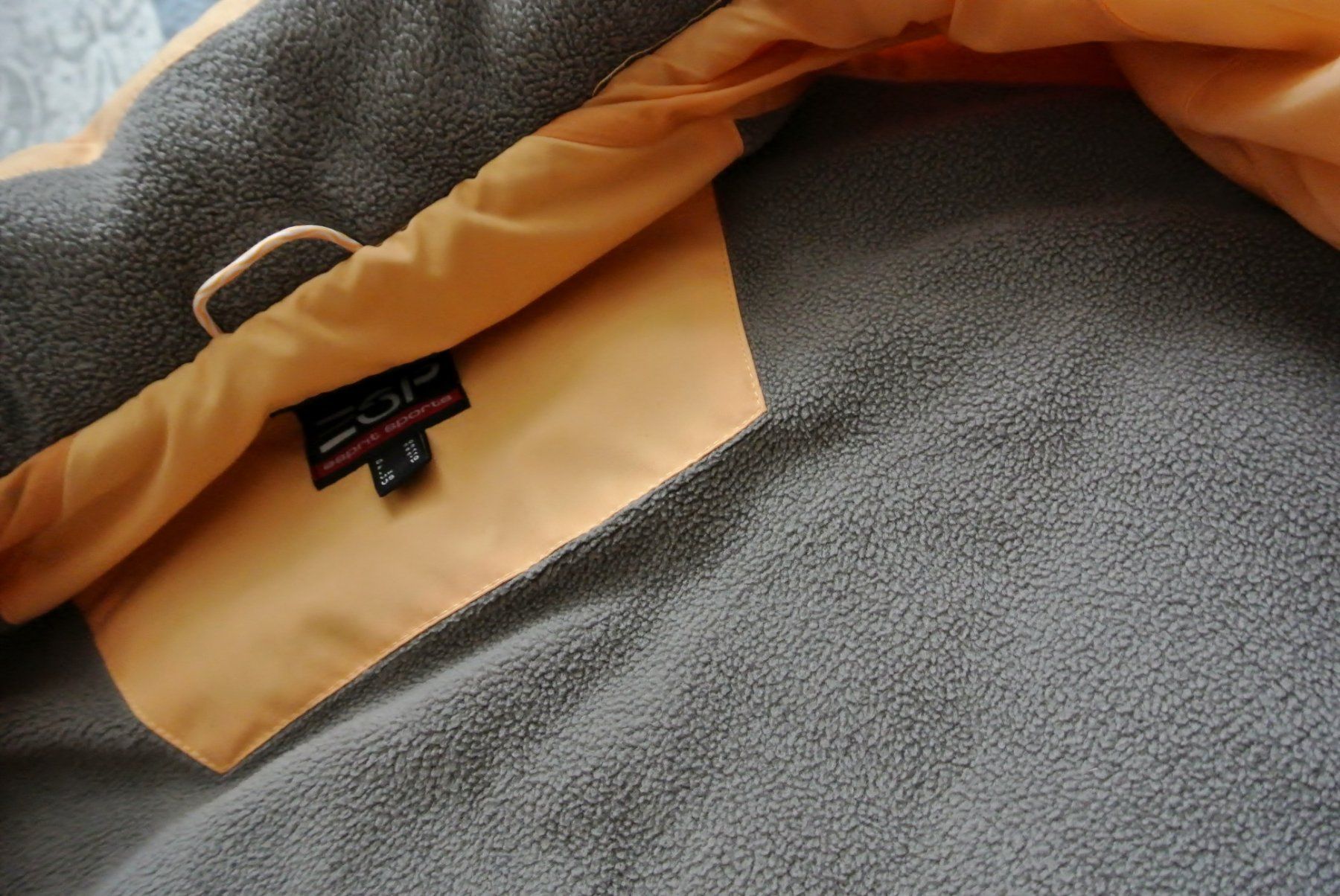Esprit Giacche: Original 2000er Jahre Vintage ESPRIT Jacke Gr. M oder 40 – Usato da Zell ZH venduto da fossilchen 6