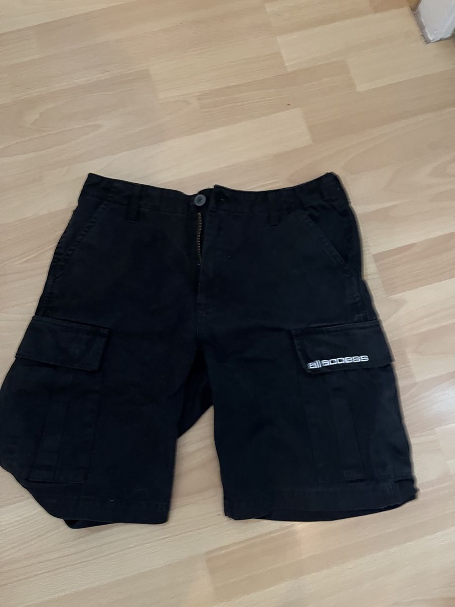 Jeans: Y2K Cargo jorts  – Usato da Bern venduto da Jaguar06
