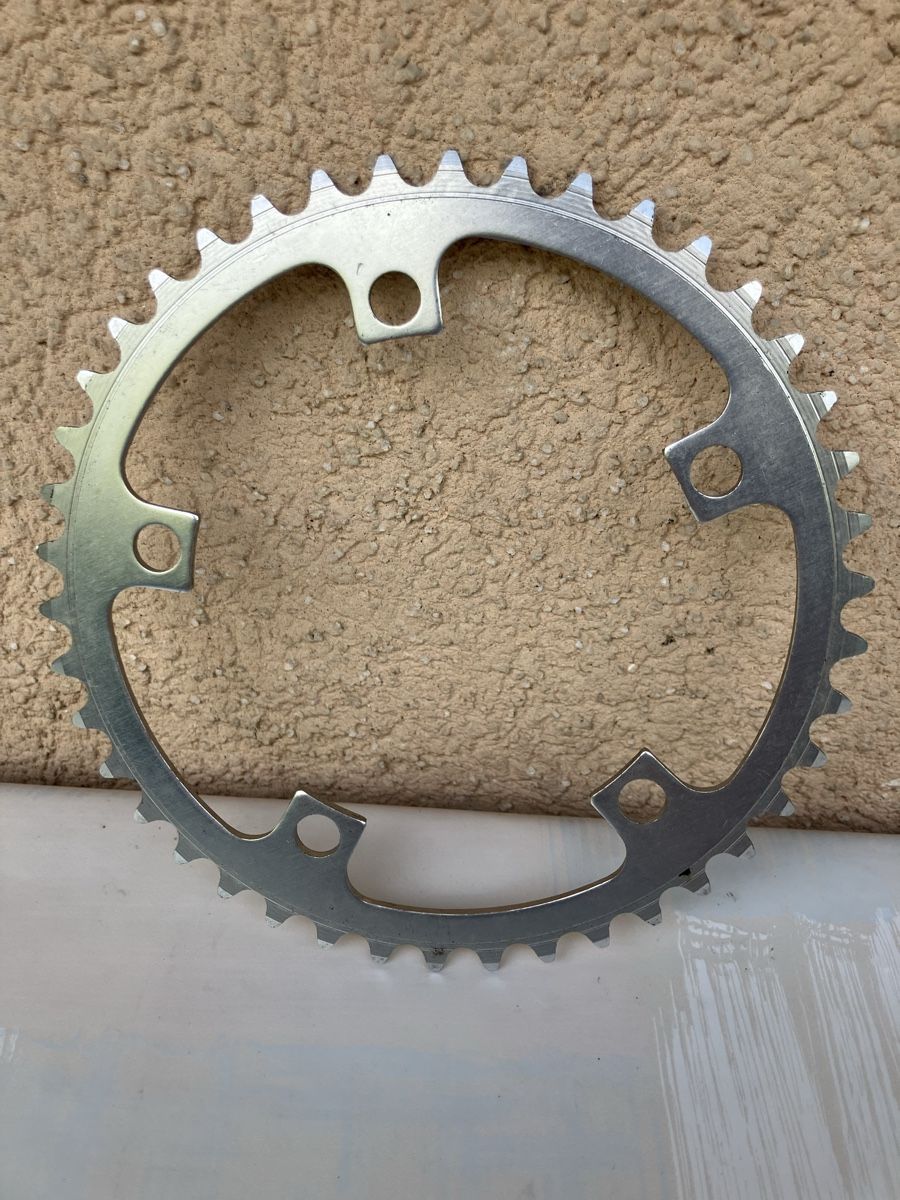 Pezzi di ricambio: Kettenblatt 42 / BCD 122 / Stronglight – Usato da Trimbach venduto da cendira 4