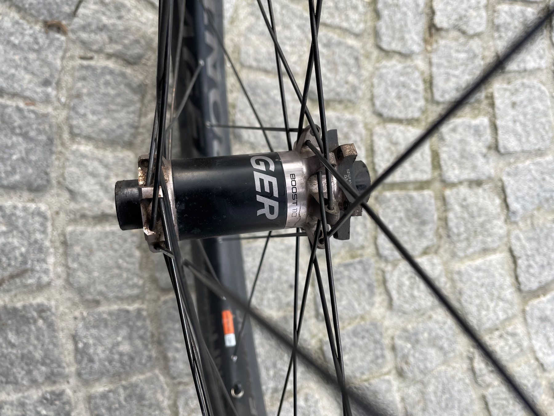 Pezzi di ricambio: Laufrad 27.5 Bontrager Boost 110 – Usato da Muri AG venduto da Rizal 2
