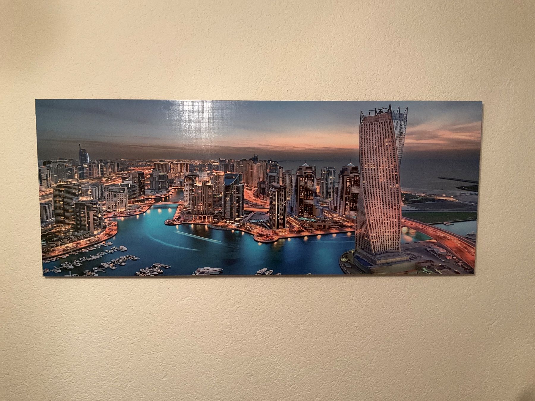 Foto & Immagini: Landschaftsbild von Dubai – Usato da Schönenwerd venduto da d.chiara