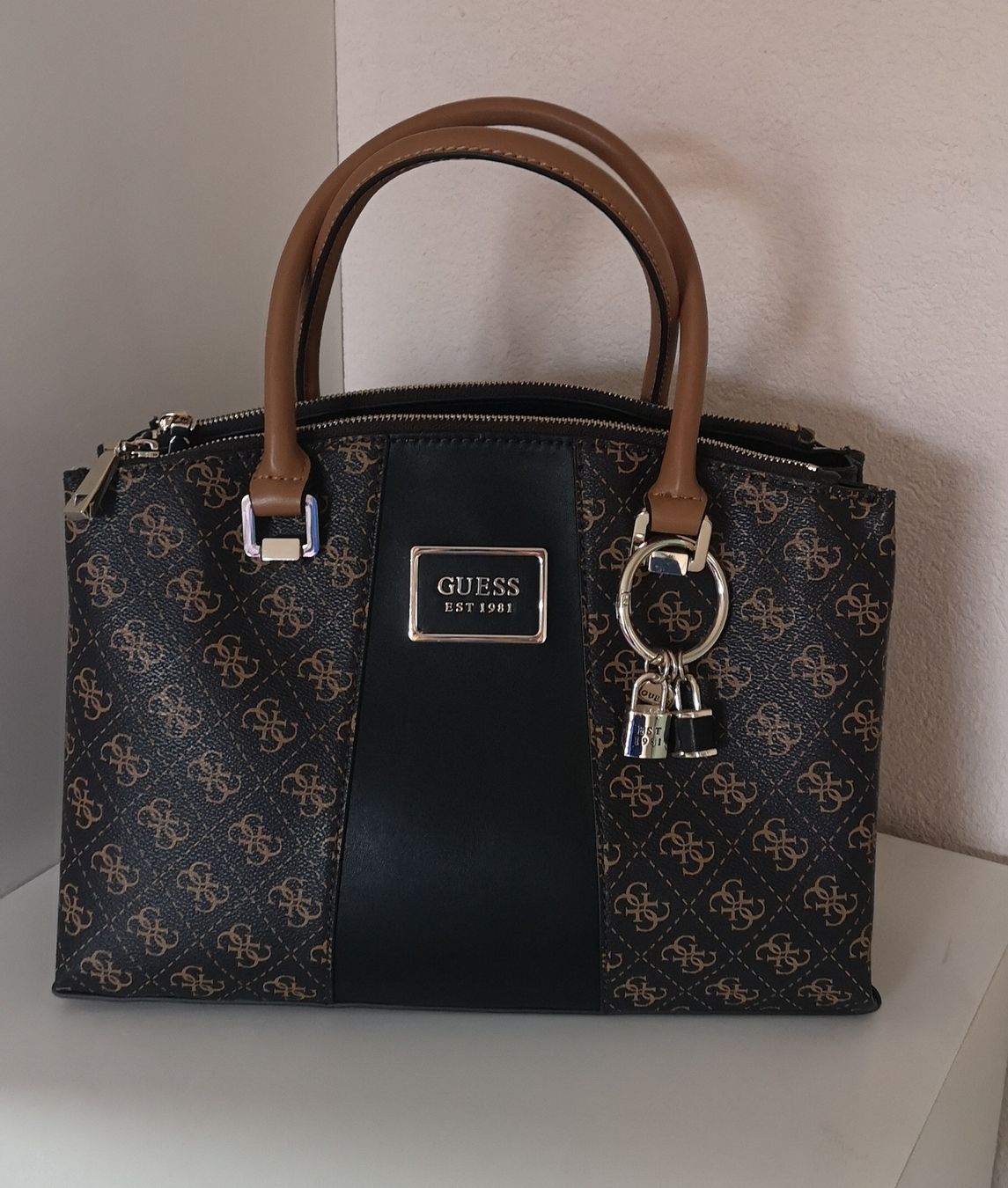 Guess Borse da donna: GUESS TASCHE "NEU" – Nuovo e nell'imballaggio originale da Widnau venduto da Schurlibua 4