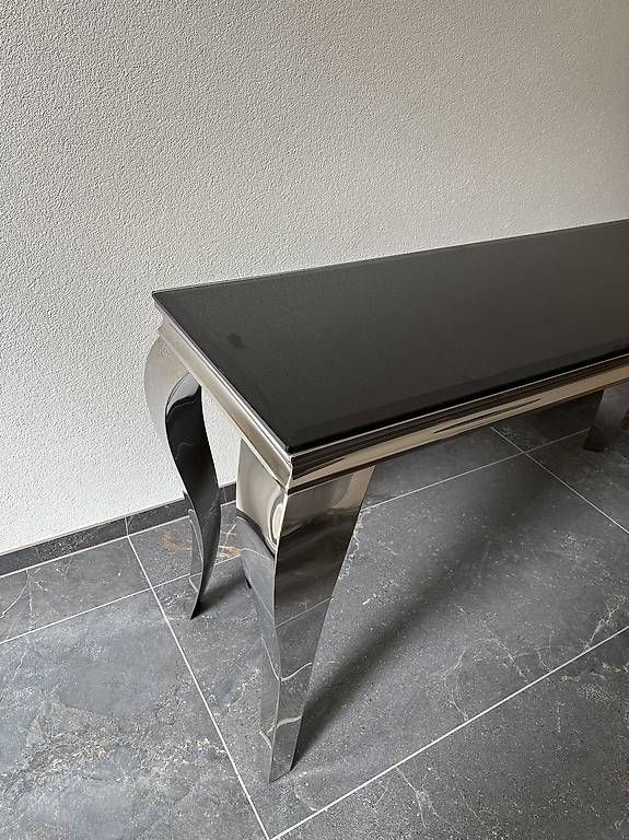 Console: Ensemble console design + 2 fauteuils style contemporain – Usato da Neuchâtel venduto da Maumo 3