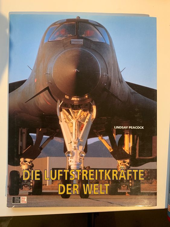 Die Luftstreitkräfte der Welt | Kaufen auf Ricardo