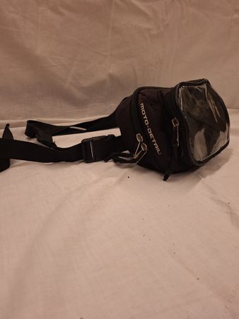 MOTO-DETAIL Tasche klein schwarzer Stoff sehr guter Zustand