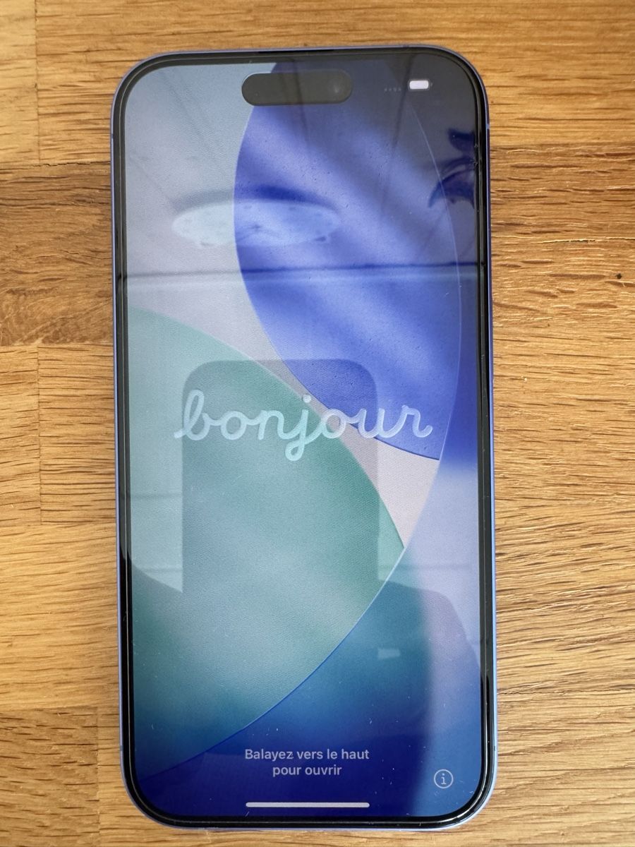 Apple Handys / Smartphones: iPhone 16 128GB Blau + Zubehör – Gebraucht aus Embrach von boodokhan 2