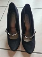 Schwarze Tamaris Pumps Gr. 39, mit Strass
