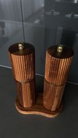 Salz- und Pfeffermuehle Set Holz mit Tablett