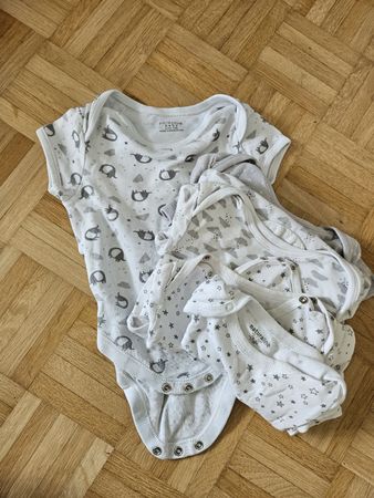 Bodies Gr. 74/80, Sommer, Kurzarm, 5 Stk
