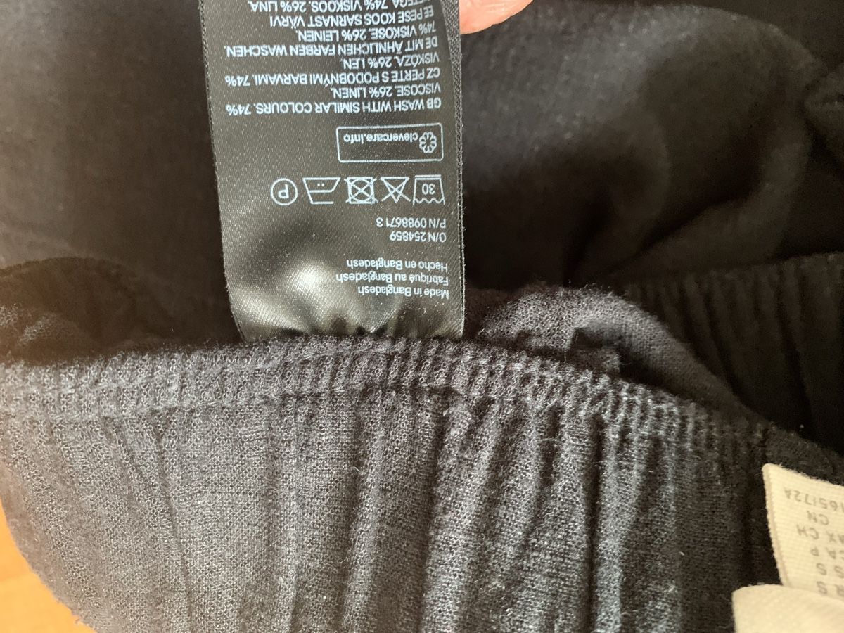 H&M Hosen: H&M schwarze Hose gr S – Gebraucht aus Gutenswil von Bregenzer8610 6