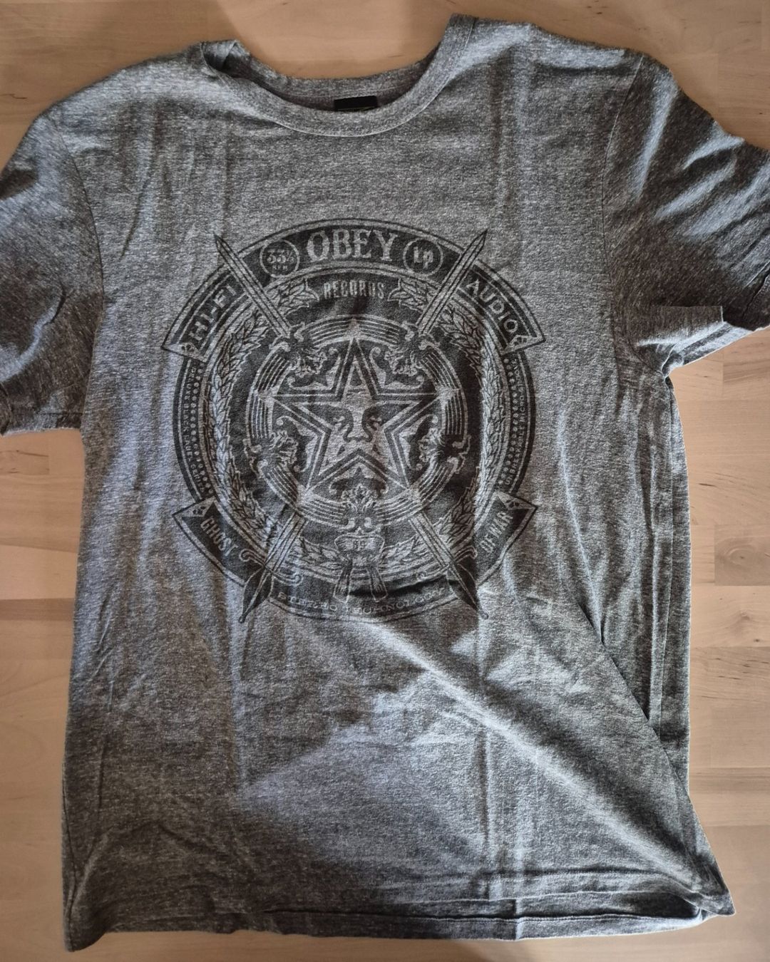 T-shirt: Obey Clothing T-Shirt – Usato da Trogen venduto da Monk3yWear