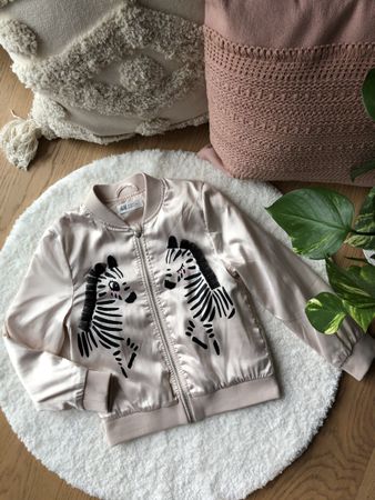 Süsse H&M Bomberjacke Zebra Gr. 128 Übergangsjacke Mädchen r